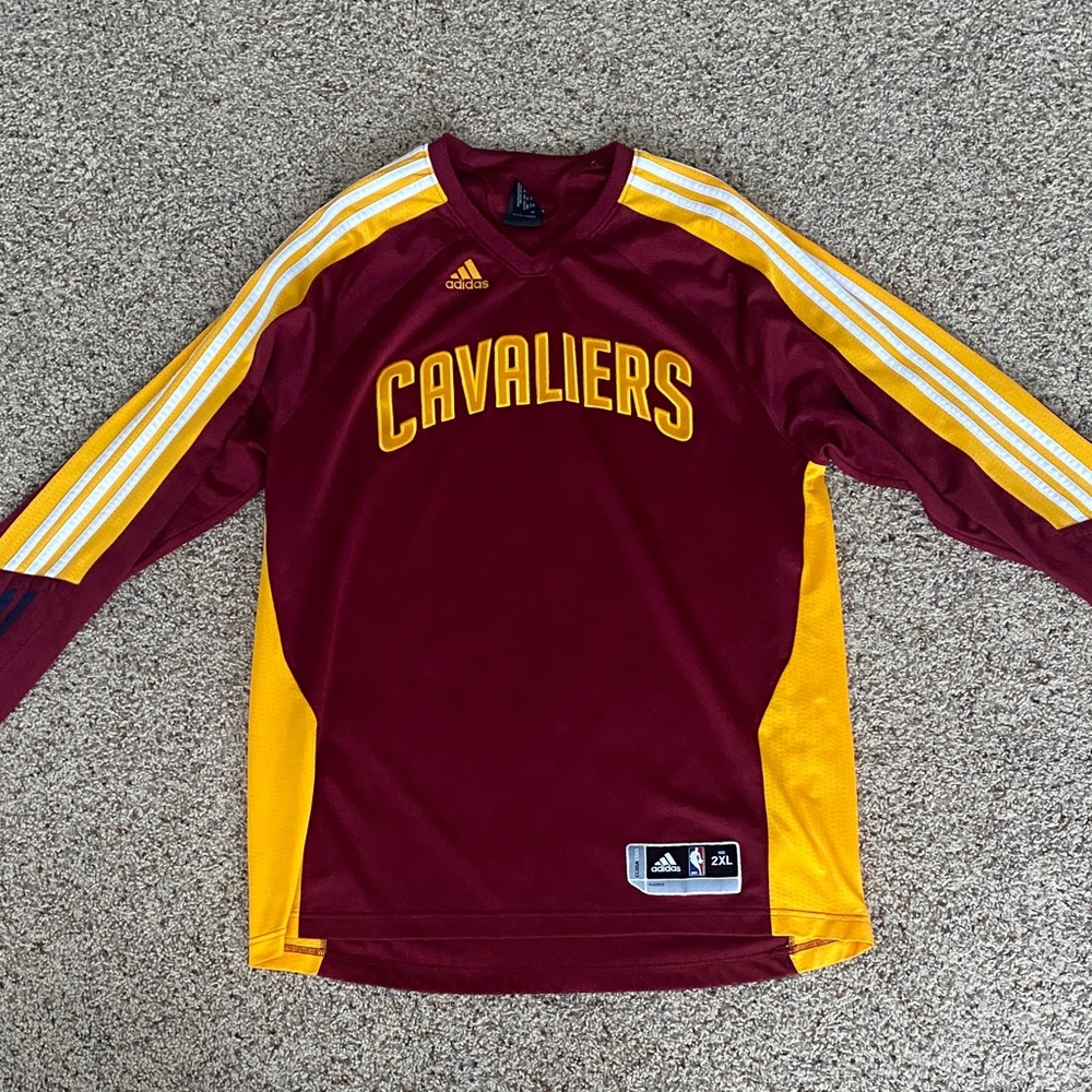 Cleveland Cavaliers Warm Up shirt. Adidas - XXL